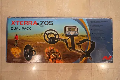 Minelab X-Terra 705 Metal Detector (Dual Pack) - Used, Boxed