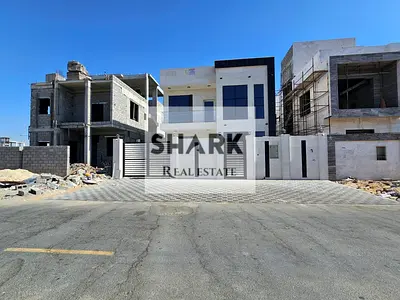 5BR Villa Below Market Price