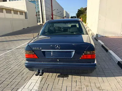 صورة 9 لـ 1993 Mercedes-BENZ E-CLASS
