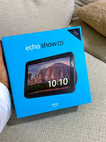 Amazon Echo Show 8 (3rd Generation) Smart Display - Used