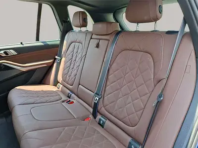 2024 BMW X5 — миниатюра 11