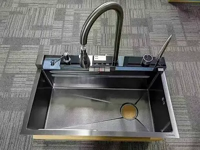 Single-bowl Stainless Steel Kitchen Sink with Pull-down Faucet (Used) size 80*50 2 year grannaty