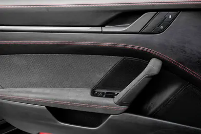 2025 Porsche 911 缩略图 13