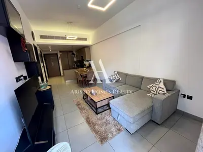 1 BHK +STUDY/MAIDS | POOL VIEW | BIG LAYOUT
