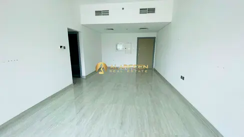 Bright & Airy 2 BR | Prime Location | Great Deal