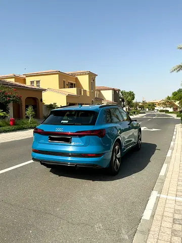 صورة مصغرة 11 لـ 2020 AUDI E-TRON
