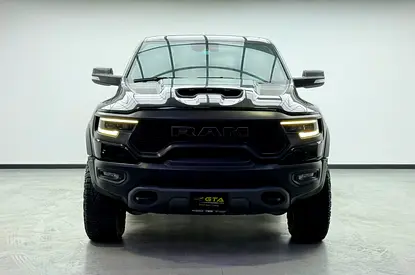 2021 RAM 1500 TRX 照片 2