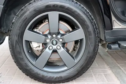 2025 LAND Rover DEFENDER 缩略图 20