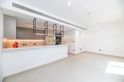 Landscaped | B2B | Near Amenities