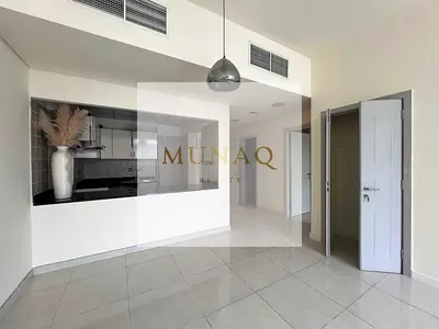 Elegant Residence | Open Park View | Upgraded