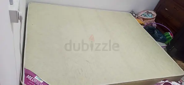 Queen size Mattress - Good Condition