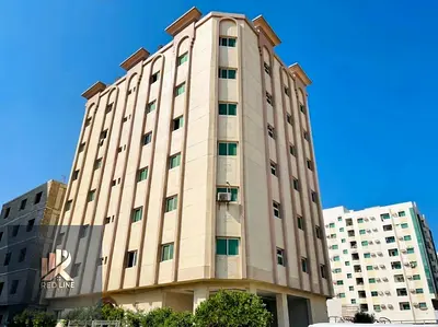 فرصة استثمارية ذهبية بعائد يتجاوز 10%! بناية زاوية للبيع في حي الشرق - النباعة