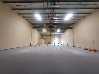 Wearhouse for rent in al saja