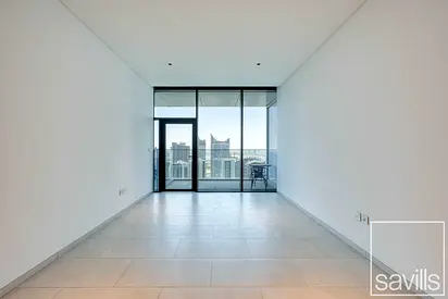 Stunning Canal View | High Floor | Study Room