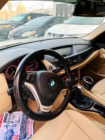 2015 BMW X1 — миниатюра 7
