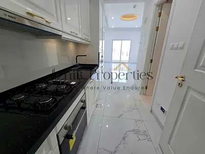 Boulevard View | Spacious Layout | Studio