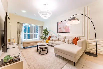 Sky-Level 2BR with Partial Marina View, Just Steps to Dubai Tram and Minutes from the Beach, Elite Residence, Dubai Marina