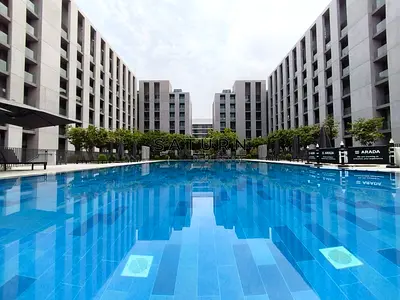 Luxury Top-Floor 2BR | 2 Master Bedrooms | Close Kitchen | Big Balcony | Tiraz 2, Aljada