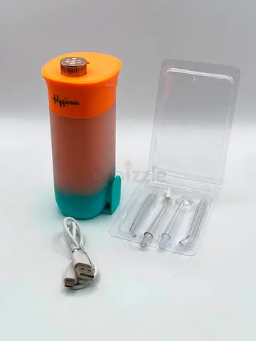 Portable Cordless Oral Irrigator Water Flosser with 3 Nozzles - Like New