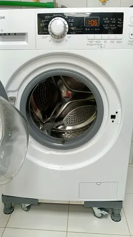 Hitachi - 2022- looks like new. - washing machine