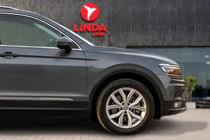 صورة 8 لـ 2020 Volkswagen TIGUAN