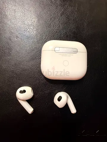 Apple AirPods 3 generation, Used white color