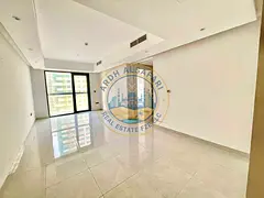 Like New 🆕 Building Spacious 2BHK With Balcony+Free Parking