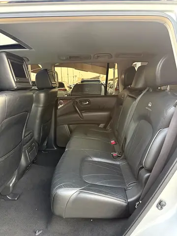 2014 Infiniti QX80 — фото 8
