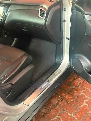 2015 Nissan ROGUE — фото 3