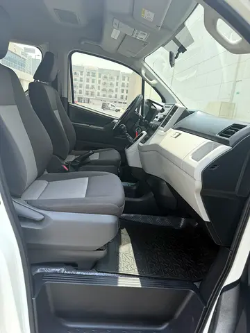 Toyota HiAce GLS, миниатюра 15