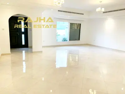 HUGE LAYOUT | VACANT | PRIME LOCATION