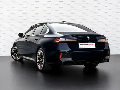 صورة 3 لـ 2024 BMW 5-SERIES
