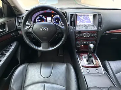 2014 Infiniti G25 照片 10