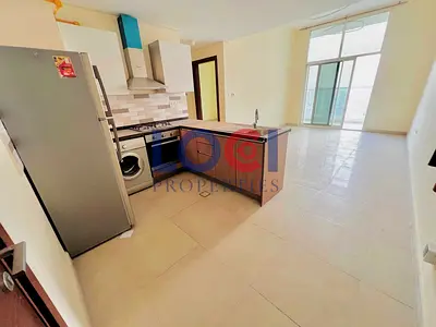 VACANT | CHILLER FREE | SPACIOUS
