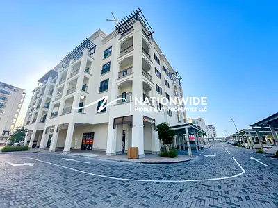 Vacant | Perfect Layout | Furnished | Calm Living