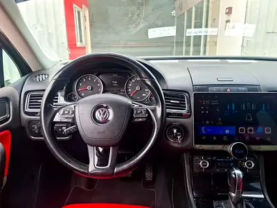 2015 Volkswagen TOUAREG 照片 10