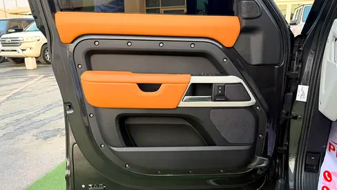 Land Rover Defender 110 HSE P400, миниатюра 18