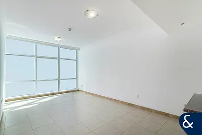 1 Bedroom | Vacant Now | Low Floor | MAG218
