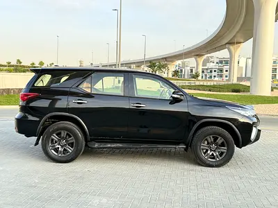 2017 Toyota FORTUNER 照片 7