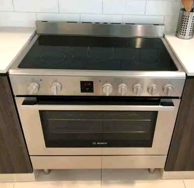 Bosch electric cooker 90 cm good condition for sale