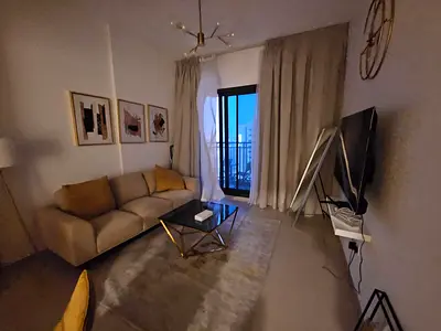 Furnished 1BR Apartment | **UNA Apartments** | Pool & Park View