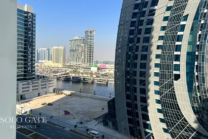 Corner 1BR | Canal View | Investment Deal | Vera