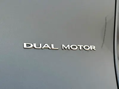 صورة مصغرة 15 لـ 2023 Tesla MODEL Y