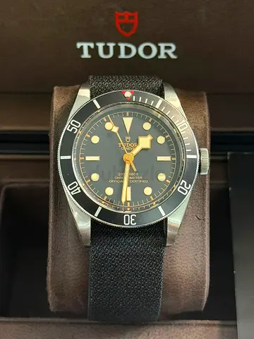 TUDOR Black Bay M79230N-0001