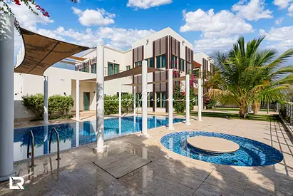 Miami Style | Stunning Marina Views | Beach Access