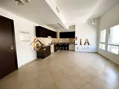 V Shape Studio I Well Maintained I Rented