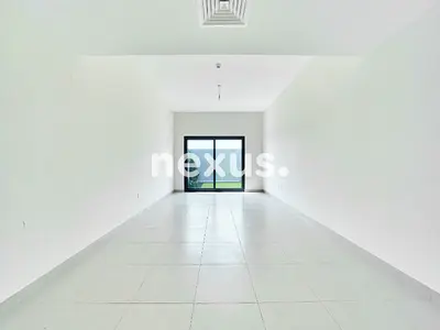 Maid Room | Spacious | Corner | Well Maintained
