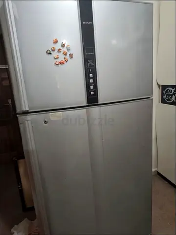 HITACHI INVERTER 720 Liters Silver Top-Freezer Refrigerator - Excellent Working Condition