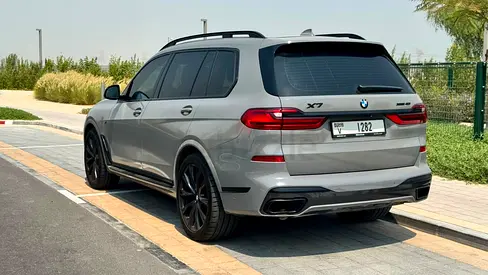 BMW X7 xDrive40i, миниатюра 4