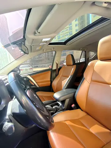 صورة مصغرة 10 لـ 2018 Toyota RAV 4